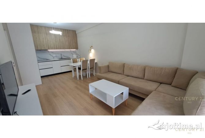 Shtepi me qera 2+1 ne Tirane - 600 Euro