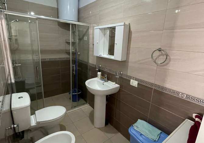 Shtepi me qera 2+1 ne Tirane - 600 Euro