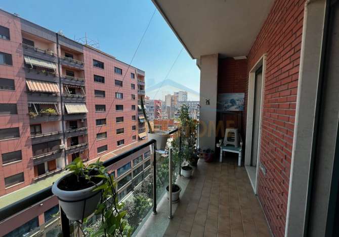 Shtepi ne shitje 3+1 ne Tirane - 650,000 Euro