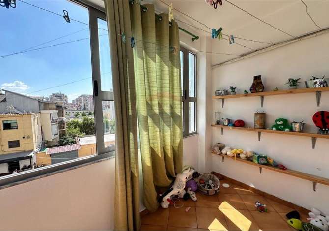 Shtepi ne shitje 3+1 ne Tirane - 217,000 Euro