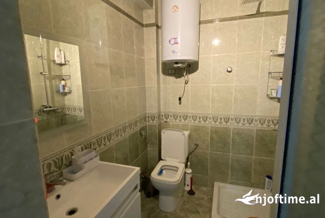 Shtepi me qera 2+1 ne Tirane - 550 Euro