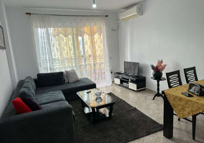 Shtepi me qera 1+1 ne Tirane - 370 Euro