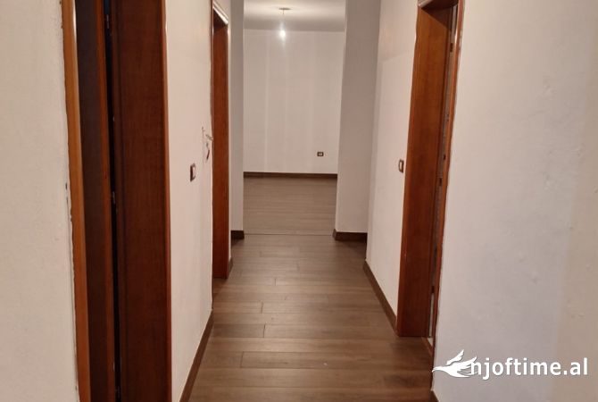 Shtepi ne shitje 2+1 ne Tirane - 159,000 Euro