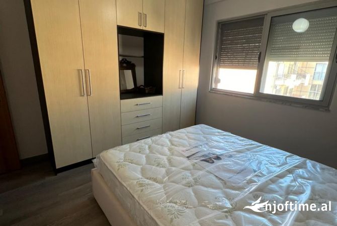 Shtepi me qera 2+1 ne Tirane - 500 Euro