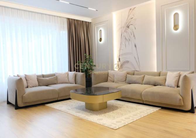 Casa in affitto 3+1 a Tirana - 4,000 Euro