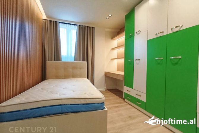 Shtepi me qera 3+1 ne Tirane - 1,000 Euro