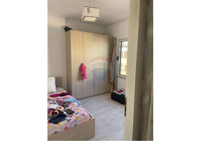 Shtepi me qera 2+1 ne Tirane - 450 Euro