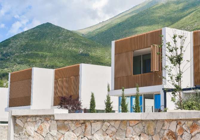 Casa in vendita 2+1 a Himara - 680,000 Euro