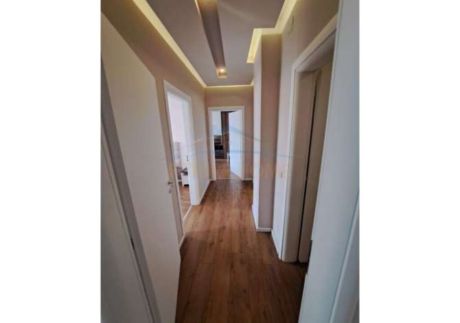 Shtepi me qera 2+1 ne Tirane - 800 Euro