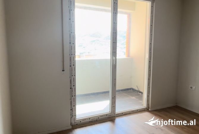 Shtepi ne shitje 2+1 ne Tirane - 140,000 Euro