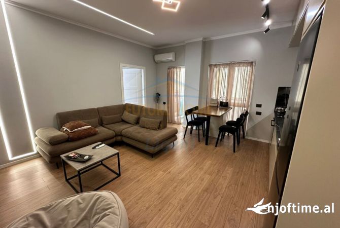 Shtepi ne shitje 1+1 ne Tirane - 120,000 Euro