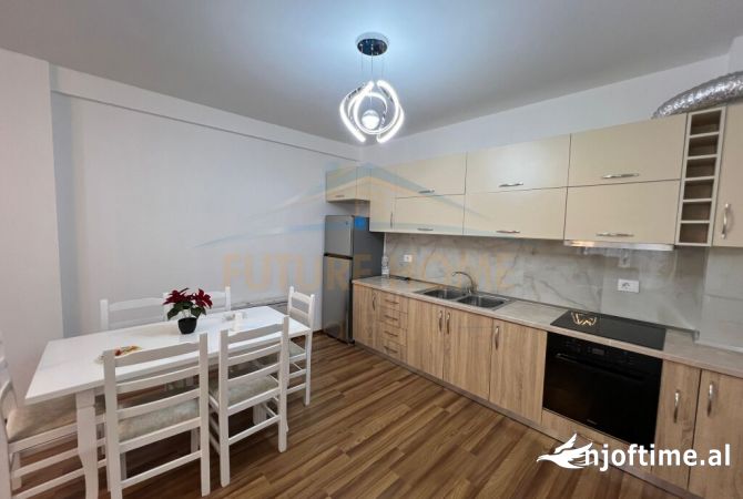 Shtepi me qera 2+1 ne Tirane - 500 Euro