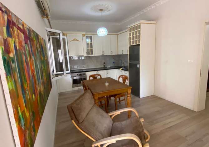 Shtepi me qera 2+1 ne Tirane - 600 Euro