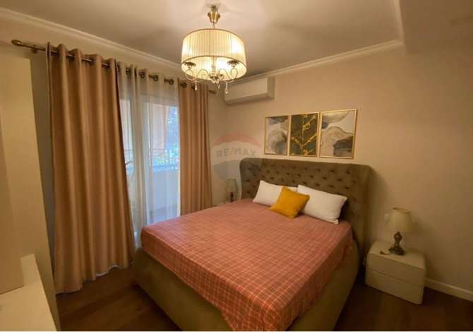 Shtepi me qera 2+1 ne Tirane - 1,500 Euro