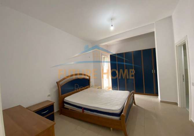 Shtepi me qera 2+1 ne Tirane - 650 Euro