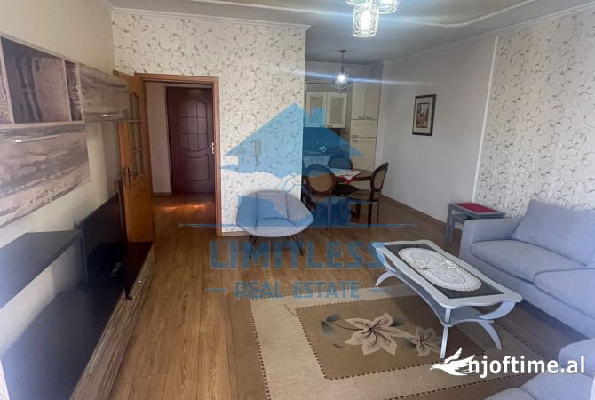 Shtepi me qera 2+1 ne Tirane - 700 Euro