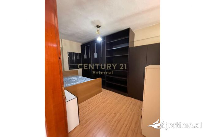 Casa in affitto 2+1 a Tirana - 450 Euro