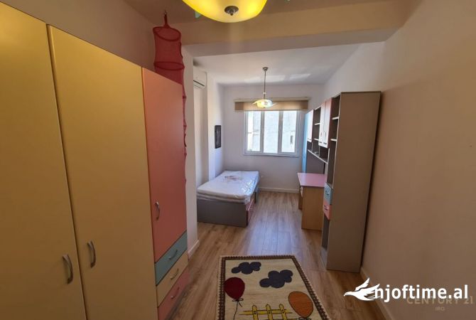 Casa in affitto 2+1 a Tirana - 700 Euro