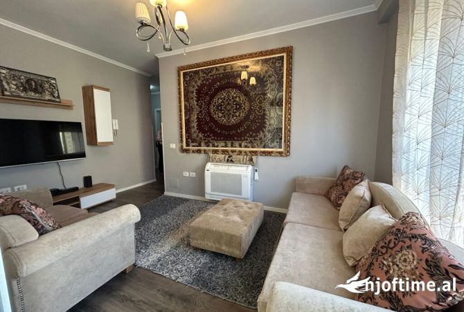 Shtepi me qera 2+1 ne Tirane - 600 Euro