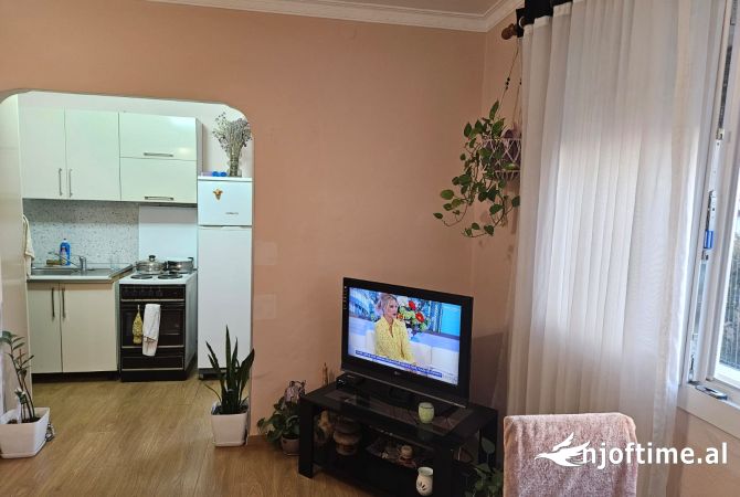 House for Rent 2+1 in Tirana - 50,000 Leke