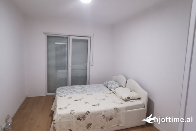 Shtepi ne shitje 2+1 ne Tirane - 105,000 Euro