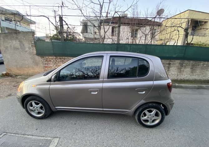 Makina ne shitje  ne Tirane - 3,200 Euro