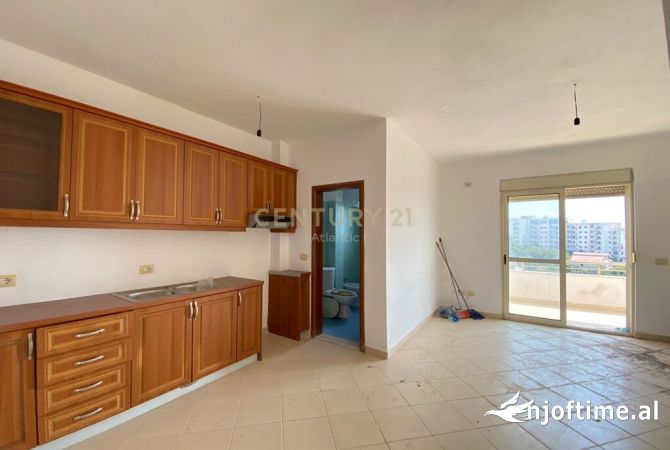 Shtepi ne shitje 1+1 ne Durres - 73,000 Euro