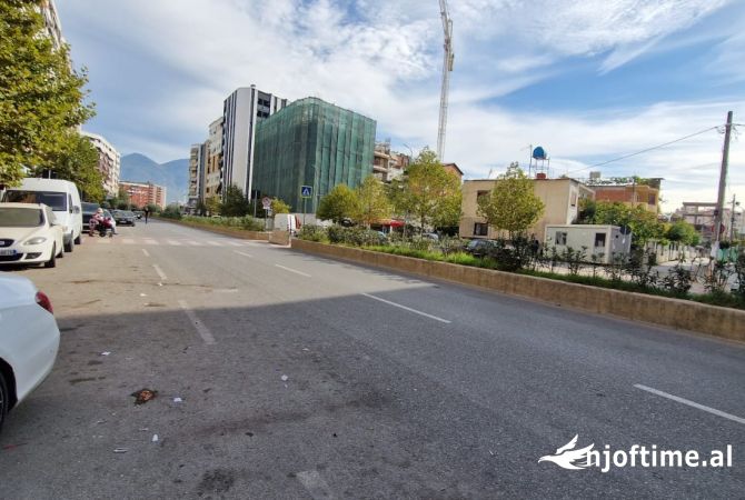 Shtepi ne shitje 2+1 ne Tirane - 165,000 Euro