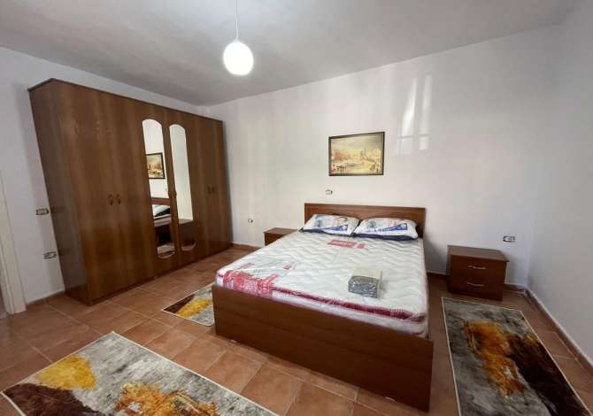 Shtepi me qera 1+1 ne Tirane - 370 Euro