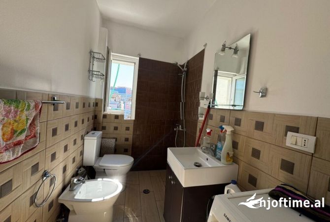 Shtepi ne shitje 1+1 ne Tirane - 73,000 Euro