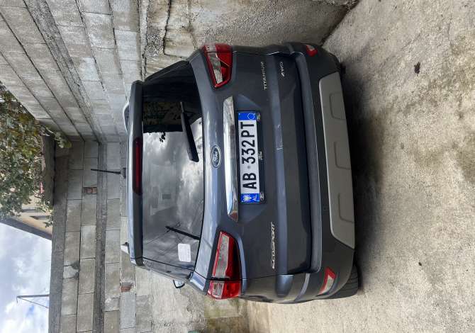 Auto in Vendita  a Tirana - 9,500 Euro