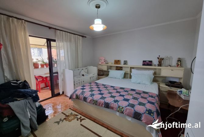 Shtepi ne shitje 3+1 ne Tirane - 144,000 Euro