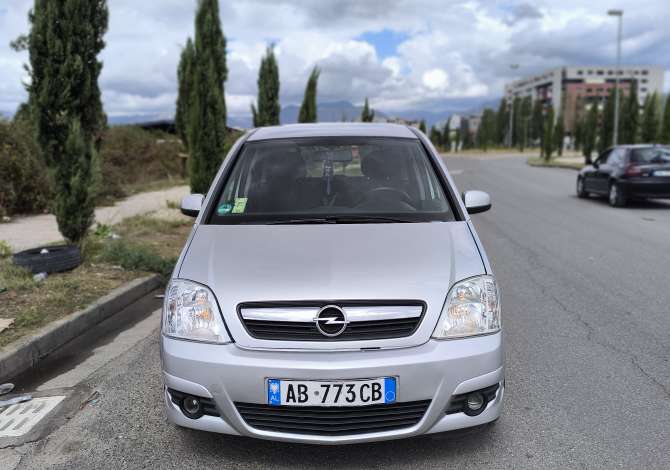 Auto in Vendita  a Tirana - 3,500 Euro