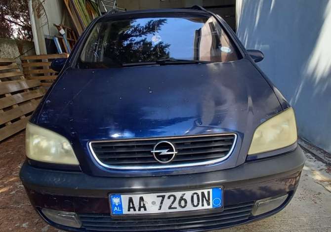 Makina ne shitje  ne Tirane - 1,400 Euro