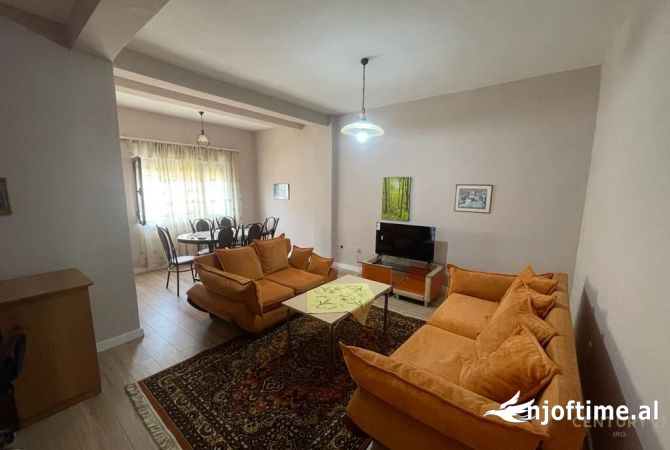 Shtepi me qera 1+1 ne Tirane - 550 Euro