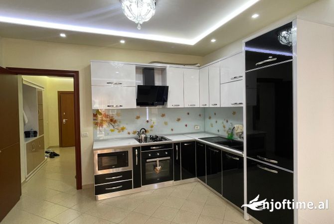 Shtepi me qera 2+1 ne Tirane - 600 Euro