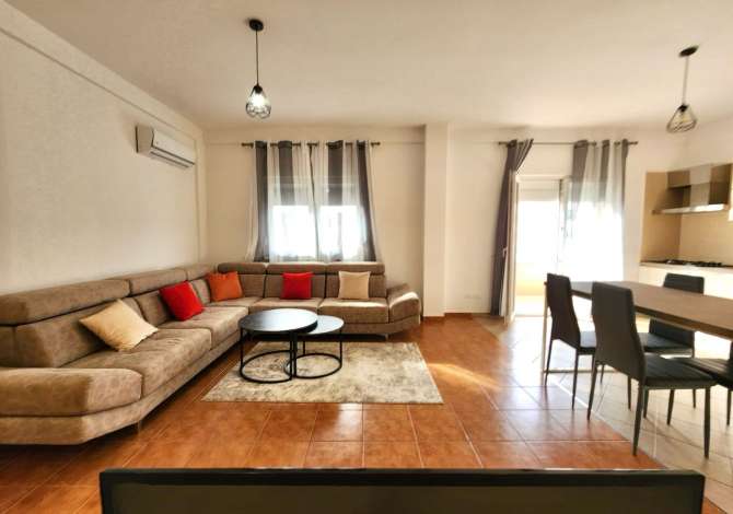 Shtepi me qera 3+1 ne Tirane - 550 Euro