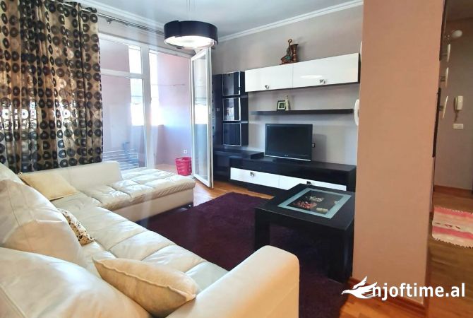 House for Rent 1+1 in Tirana - 47,000 Leke