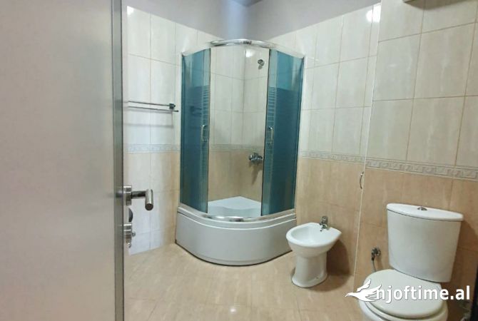 House for Rent 1+1 in Tirana - 47,000 Leke