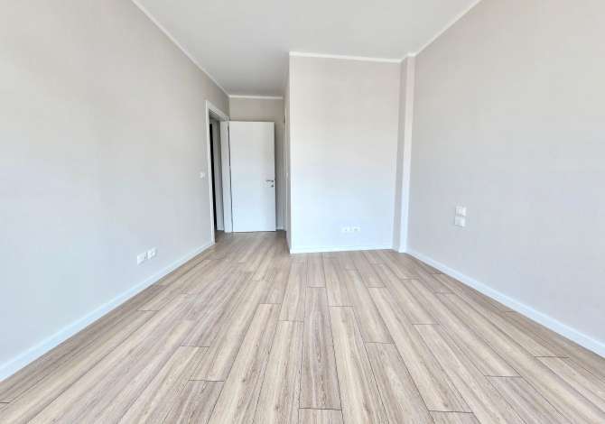 Business Property for Rent 3+1 in Tirana - 1,200 Euro