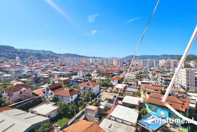 Shtepi me qera 2+1 ne Tirane - 450 Euro