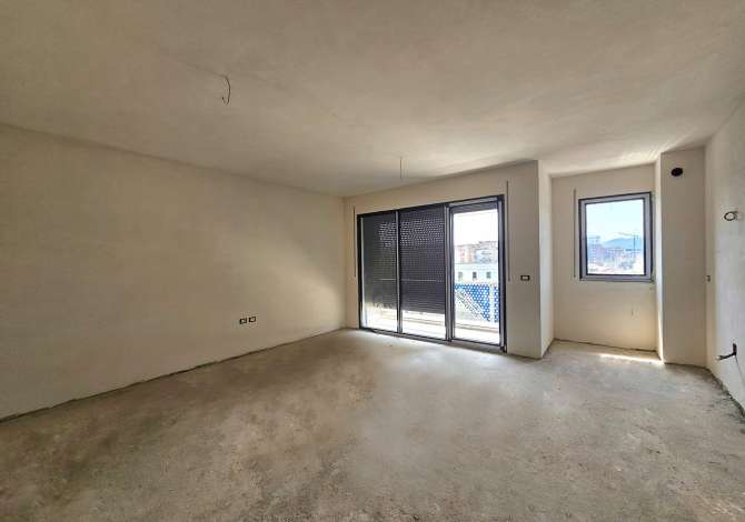 Shtepi ne shitje 2+1 ne Tirane - 170,000 Euro