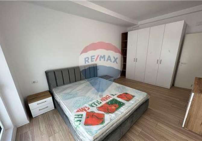 Shtepi me qera 2+1 ne Tirane - 700 Euro