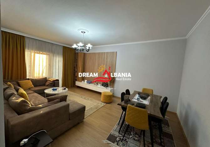 Shtepi me qera 2+1 ne Tirane - 800 Euro