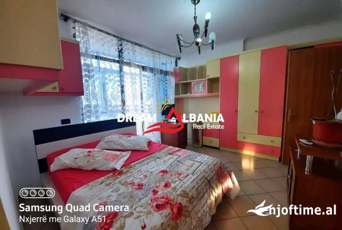 Shtepi me qera 3+1 ne Tirane - 800 Euro