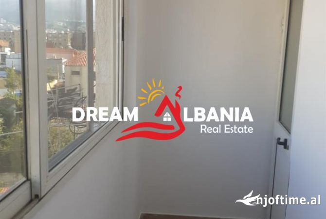 Shtepi ne shitje 1+1 ne Tirane - 82,000 Euro