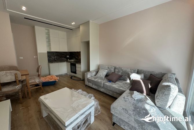 Shtepi me qera 1+1 ne Tirane - 550 Euro