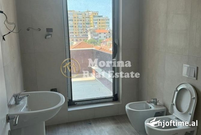 Shtepi me qera 2+1 ne Tirane - 700 Euro